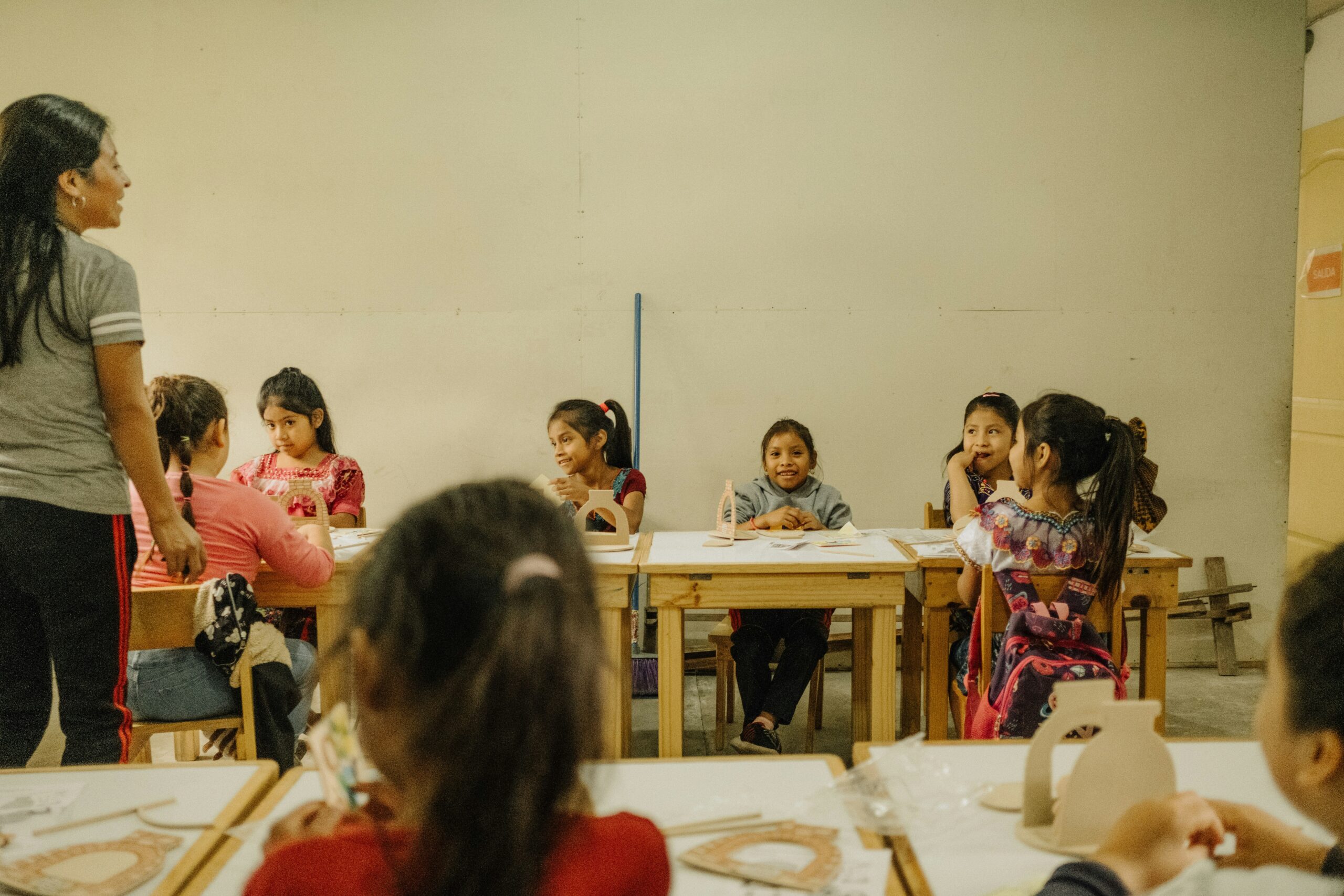 Image of Indigneous Children in a classroom